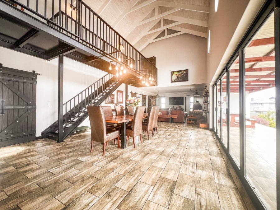 5 Bedroom Property for Sale in Myburgh Park Western Cape